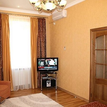 Historical Centre Apartments Leopoli Esterno foto