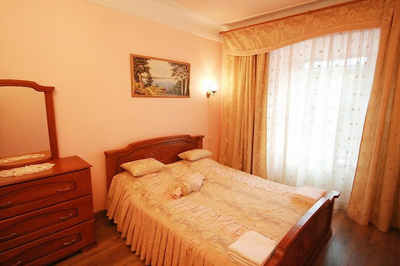 Historical Centre Apartments Leopoli Esterno foto